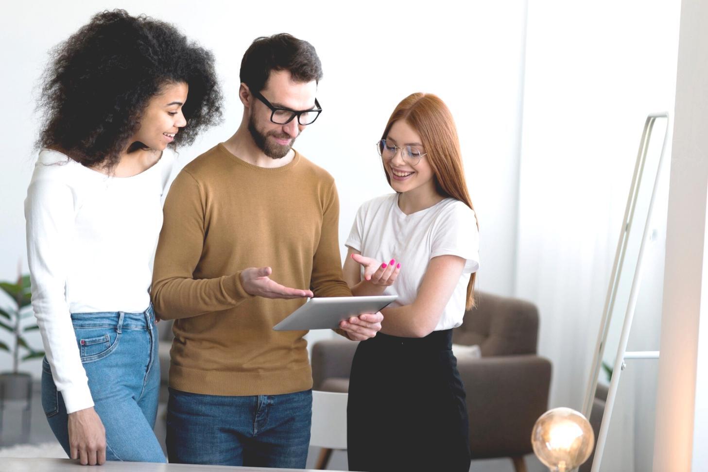 Material educativo sobre planificación financiera y ahorro